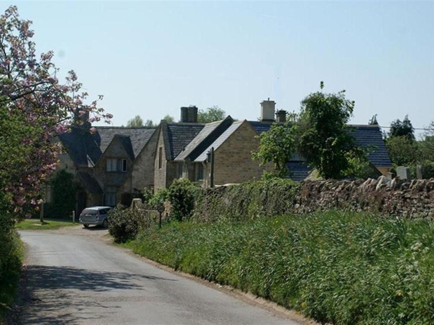 Hillside Cottage Burford Exterior photo